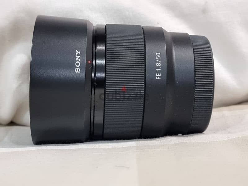 sony 50 mm f 1.8 FE  MOUNT LENS FOR SALE IN GOOD CONDITION 0