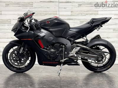 2017 Honda CBR 1000RR (+971561943867)