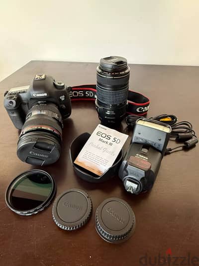 Canon EOS 5D Mark III 22.3 MP Full Frame Digital SLR w/2 Lens 24-105mm