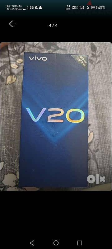 vivo v 20 good condition and box and charge availabil one back cover