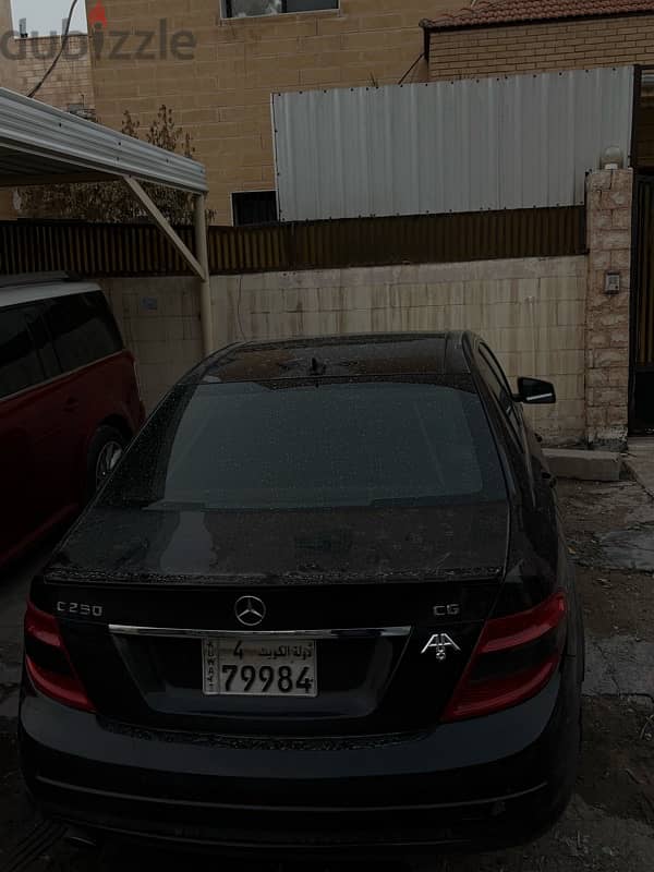 Mercedes-Benz C250 2010 4