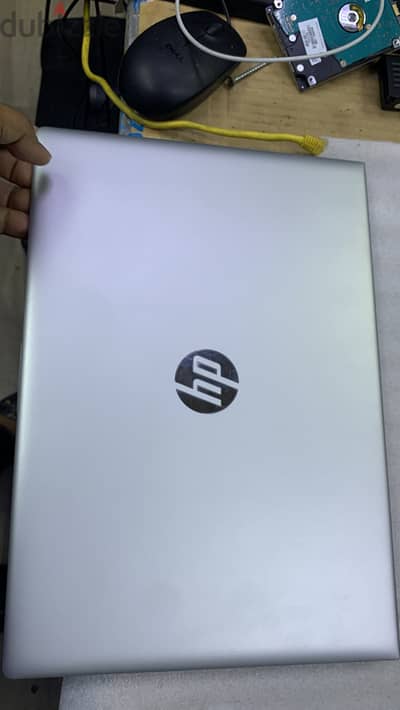 Hp laptop i5-8 th gen 8 gb ram 256 ssd 14 inch screen wi dowa11