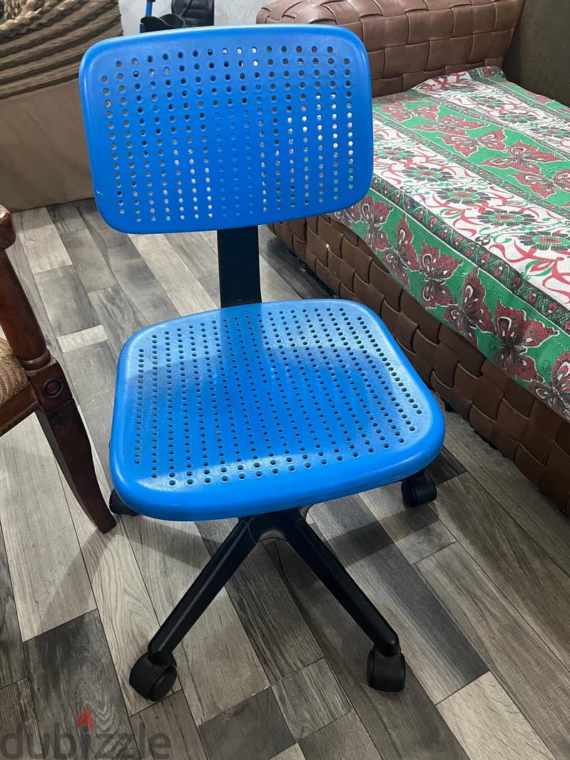 CHAIR FOR SALE 2