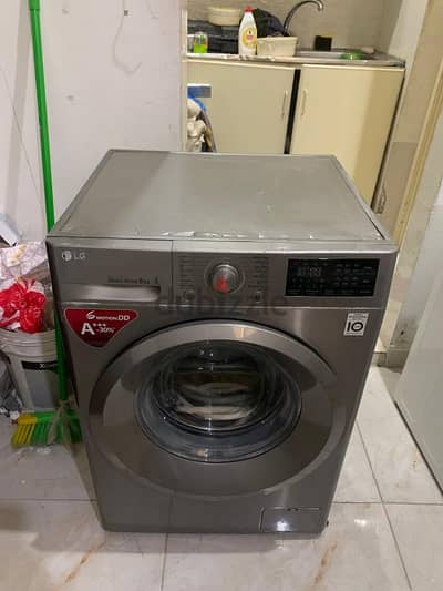 I'M SELLING MY WASHING MACHINE. LG. AND SAMSUNG