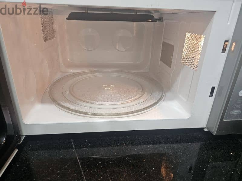 Daewoo Microwave oven 1