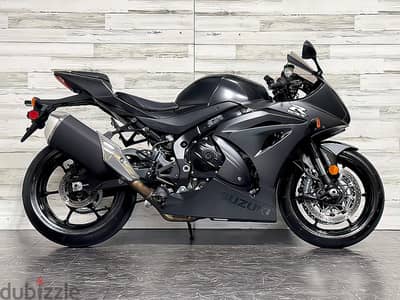 2022 Suzuki GSX-R1000  (+97466574363)