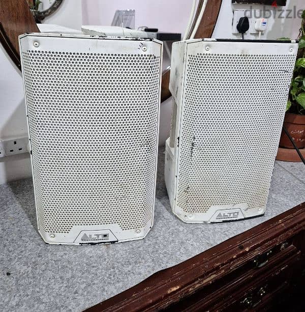 Alto Active speakers 0