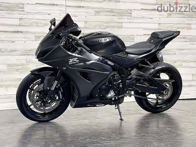 2022 Suzuki GSX-R1000 (+97466574363)