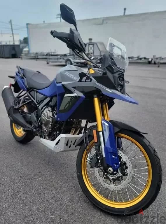 2023 Suzuki V-Strom 800DE adventure (+971561943867) 2