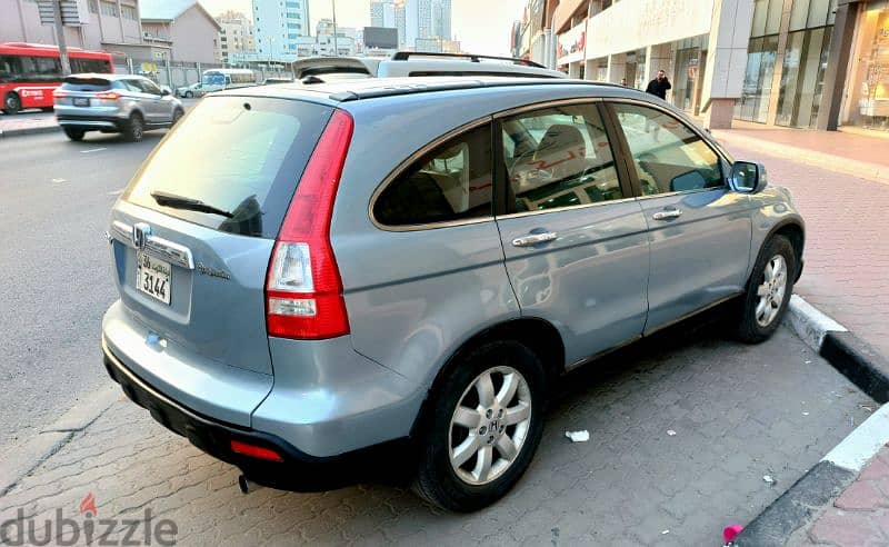 Honda CRV 2009 excellent condition 4