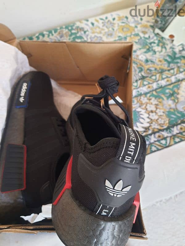 Original Adidas shose for sale size 39.5 new unused 0