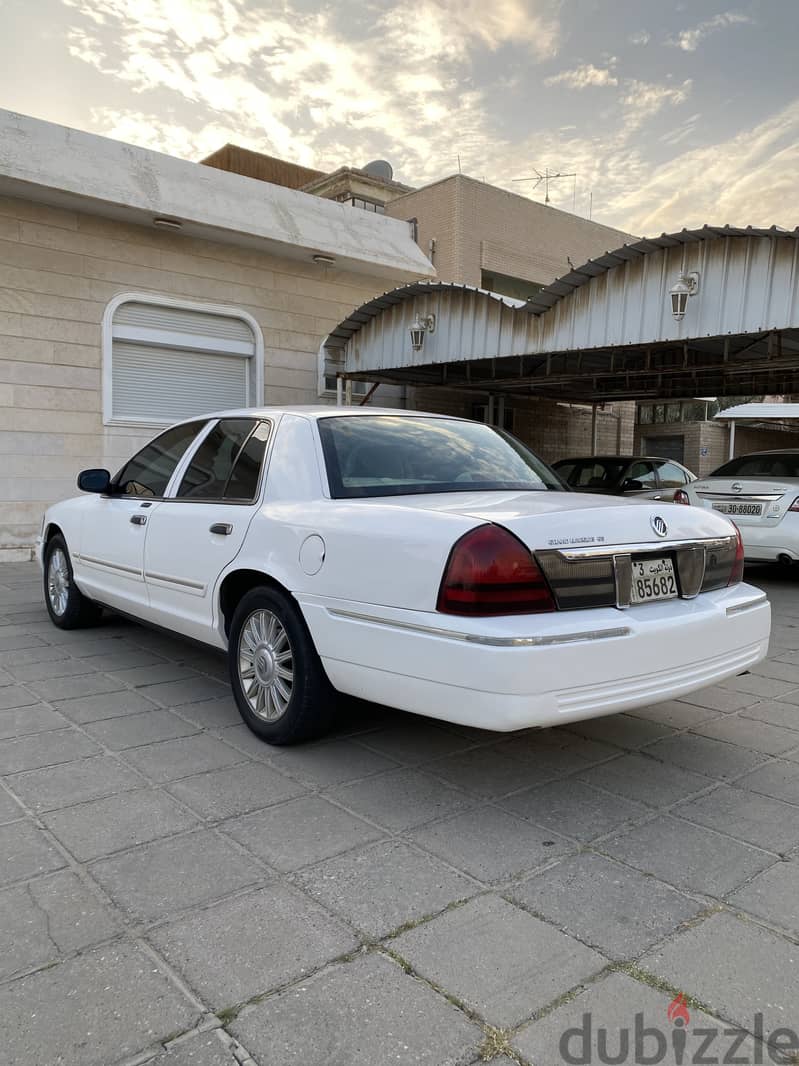 Mercury Grand Marquis 2011 2