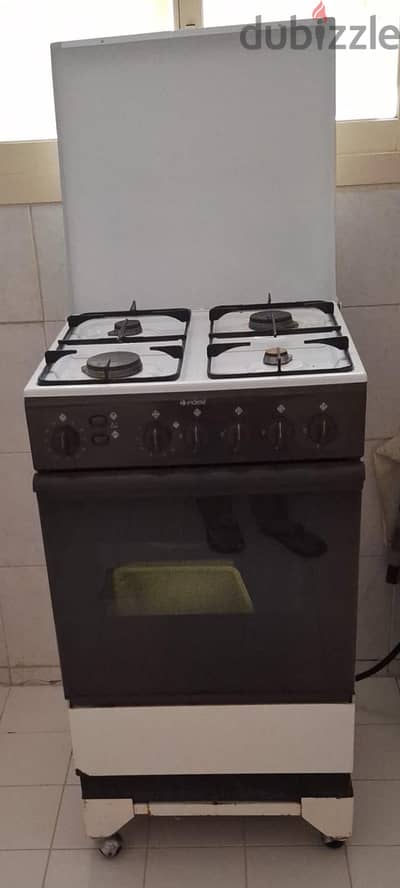 INDESIT 4 BURNERS GAS COOKING RANGE