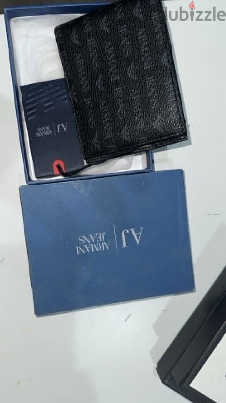 Men Wallets For Sale Brand New & Used. 6