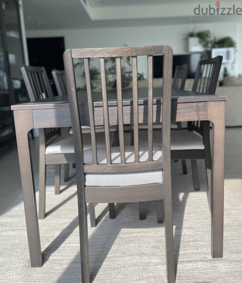 Dinning table with 8 chairs 1