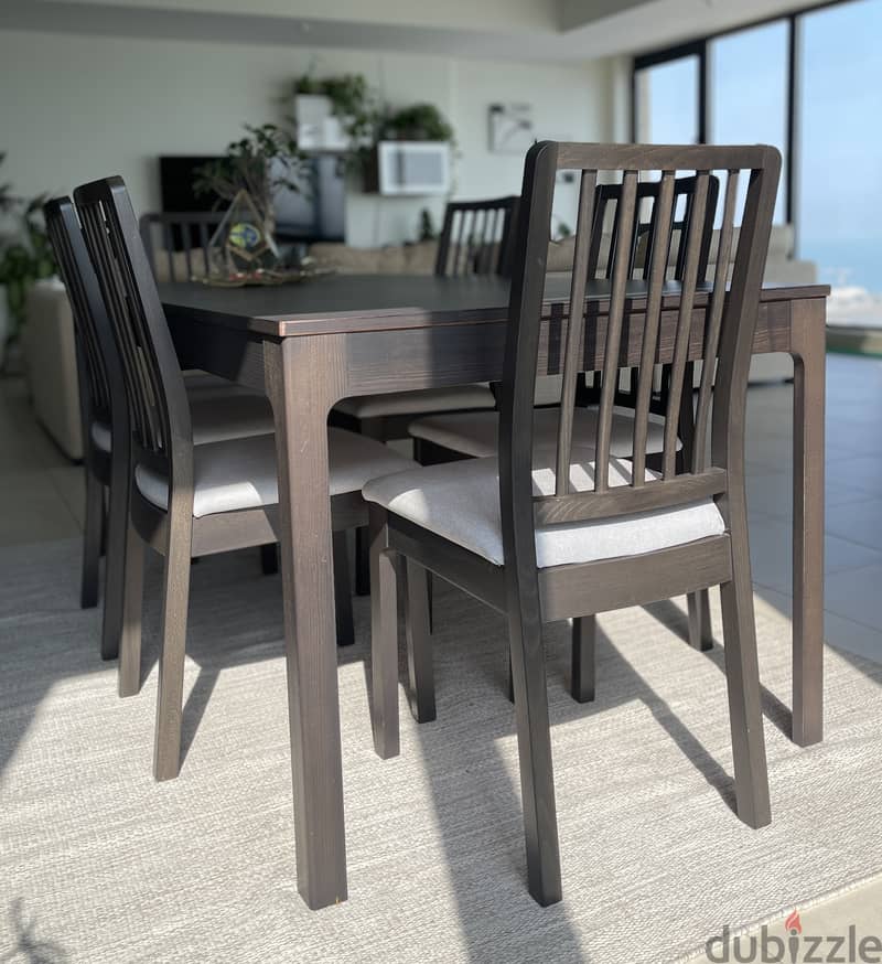 Dinning table with 8 chairs 3