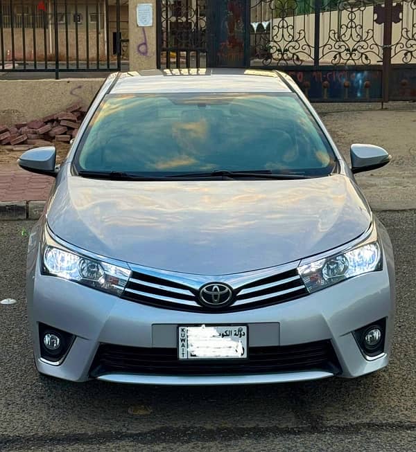 Toyota Corolla 2015 3