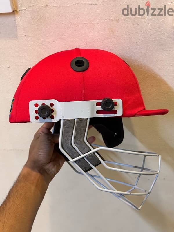 CRICKET SPORTS KIT New Condition 8