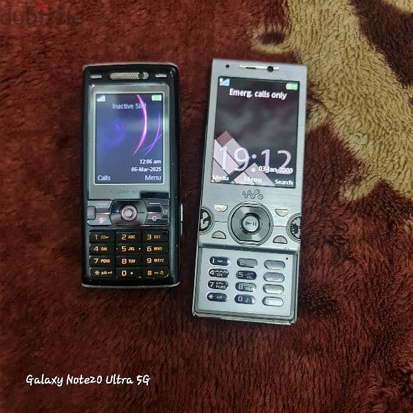 Sony  w995 And sony  cyber shot 0