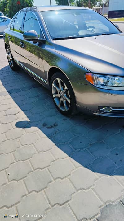 2012 VOLVO S80 AMK Excellent condition