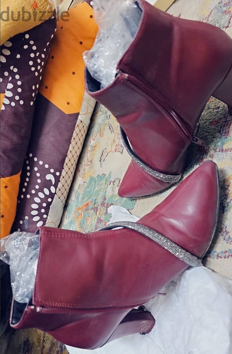 Maroon heeled boots - size 39 1