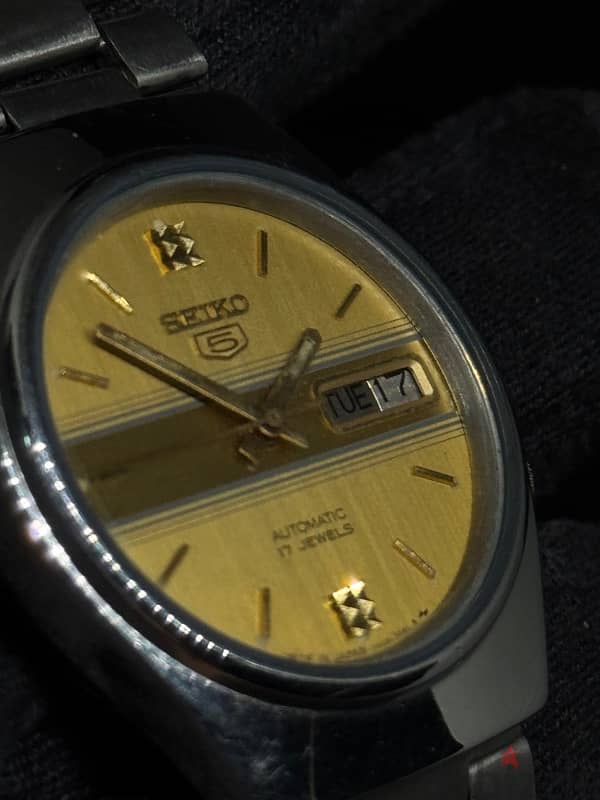 Seiko 5 vintage gold 1