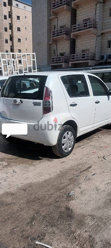 Daihatsu Sirion 2013 1