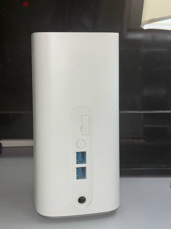 Huawei Cpe Pro 5G Unlocked WiFi Router 1