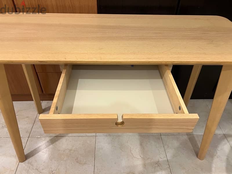 IKEA Desk/Coffee Table 4