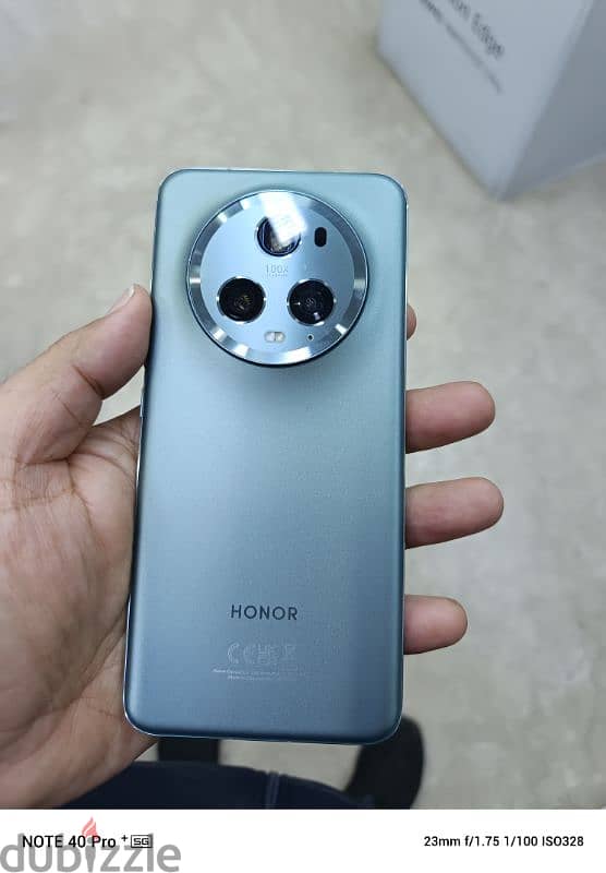 honor magic 5 pro 512 GB 12 ram very good condition 0