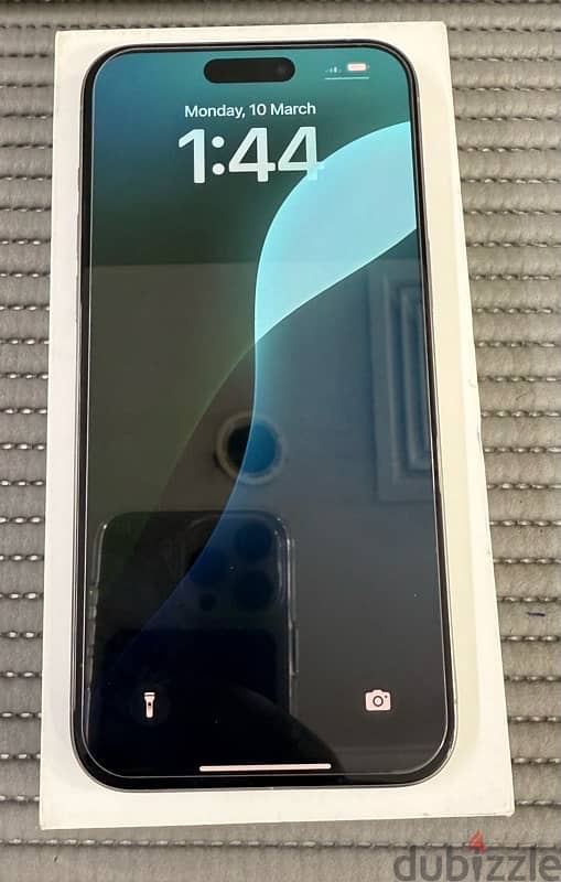 Phone 15 Pro Max 5G 256 GB Natural titanium Used ! 4