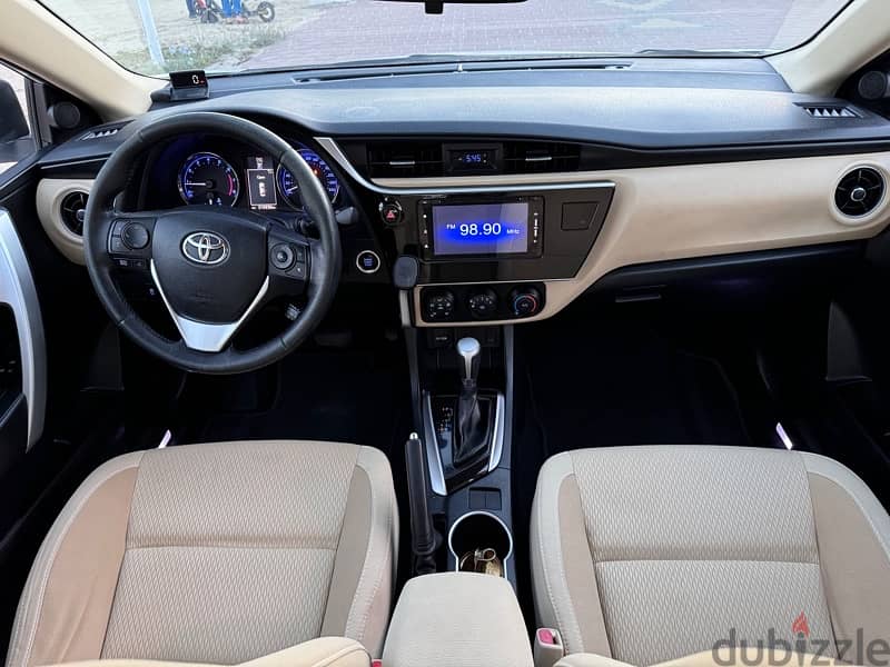 Toyota Corolla 2017 10