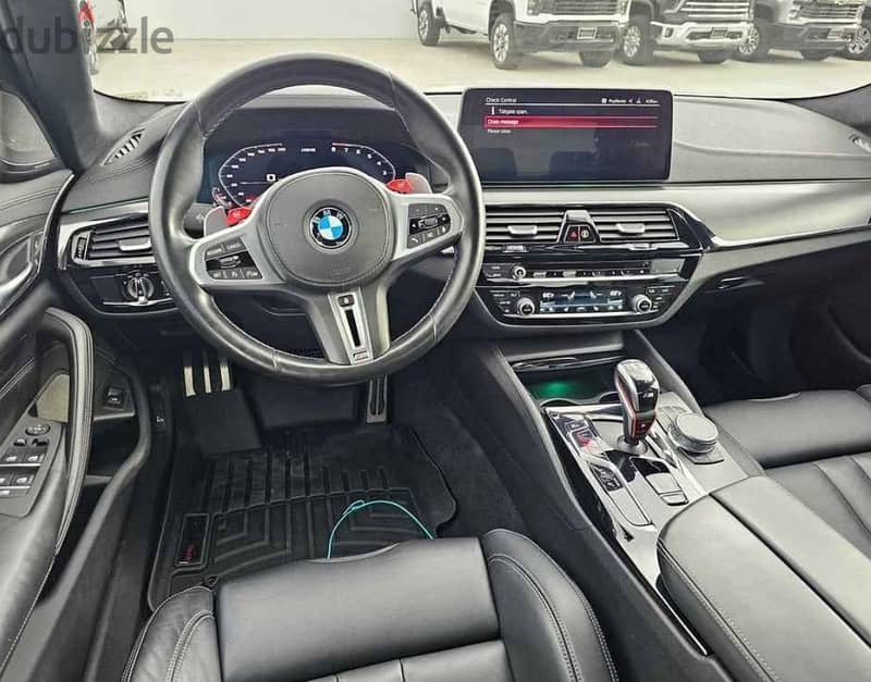 BMW M5 2022 Sport 4