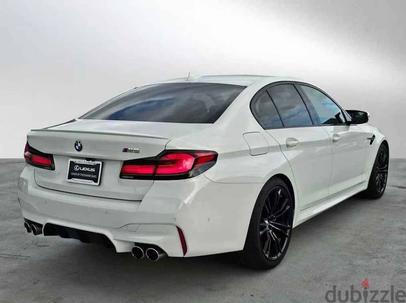 BMW M5 2022 Sport 11