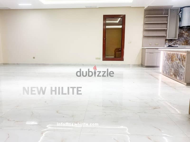 Huge three Bedroom Apartment for rent in Salwa with balcony 4