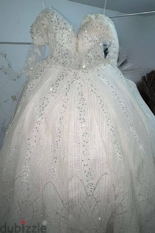 Wedding Dress for urgent sale 0