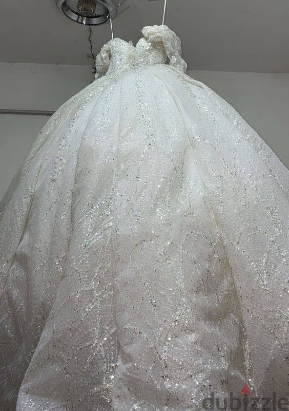 Wedding Dress for urgent sale 3