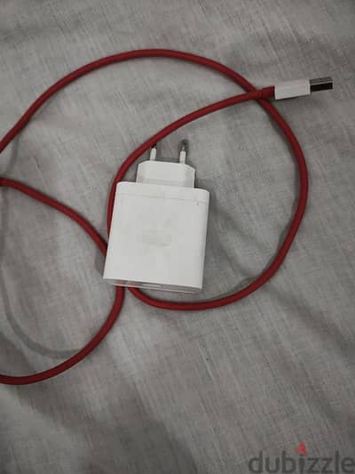 OnePlus 80 Watts Supervooc Charger