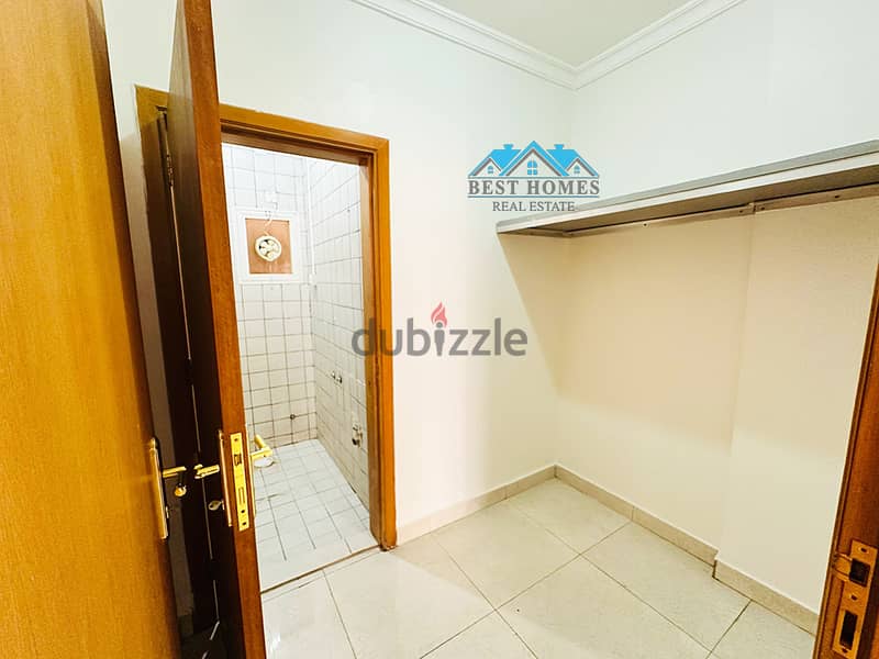 Nice and Spacious 3 Bedrooms Apartment in Salwa 6