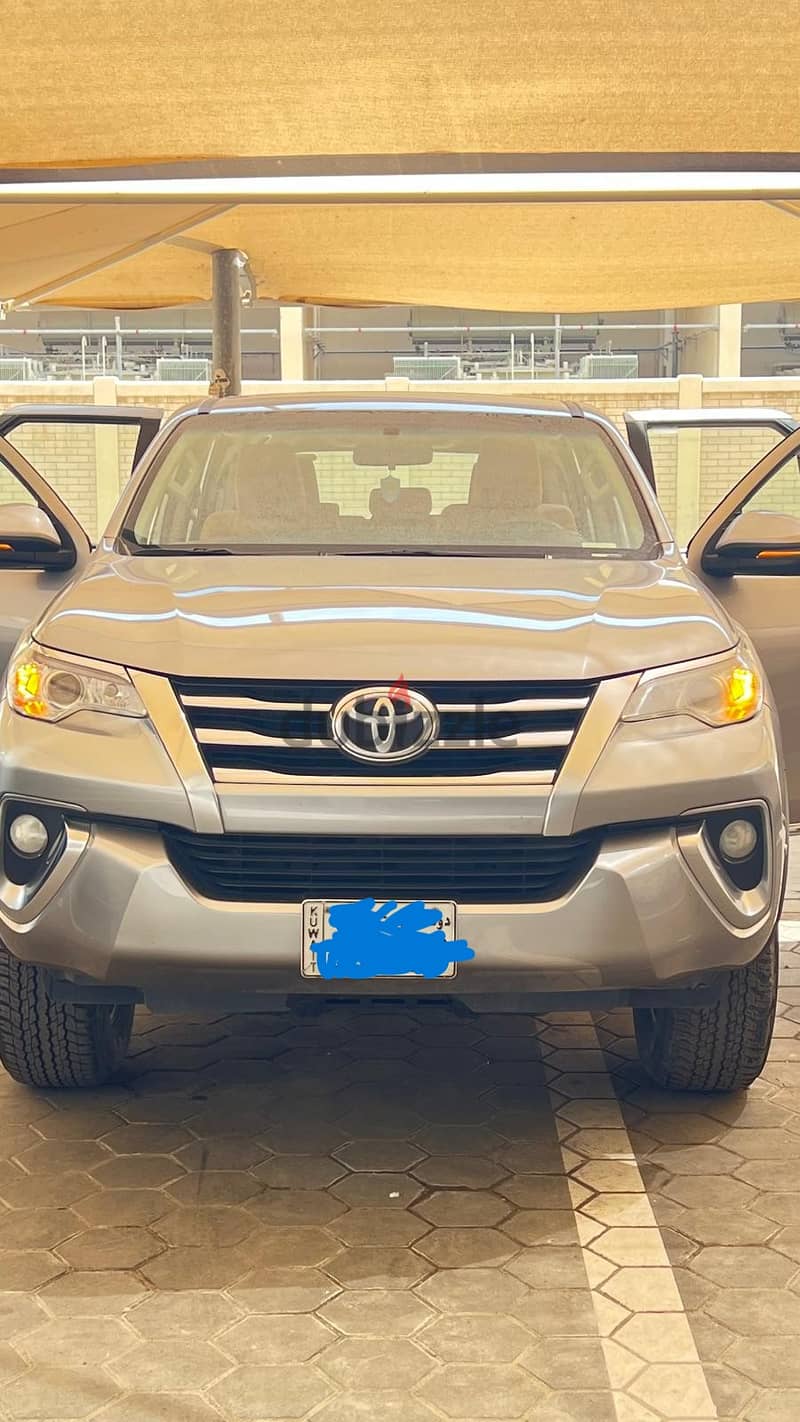 Toyota Fortuner 2020 9