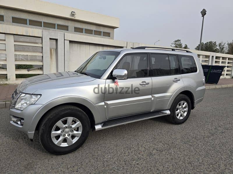 Mitsubishi Pajero 2020 0