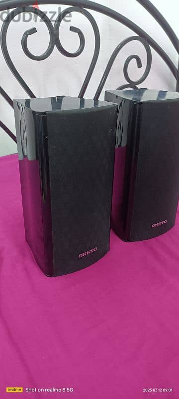 Onkyo surround speakers 130W like New condition