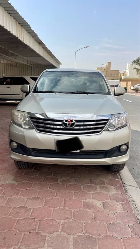 Toyota Fortuner 2014 0