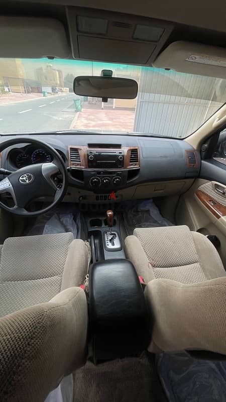 Toyota Fortuner 2014 4