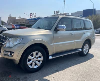 Mitsubishi Pajero 2015