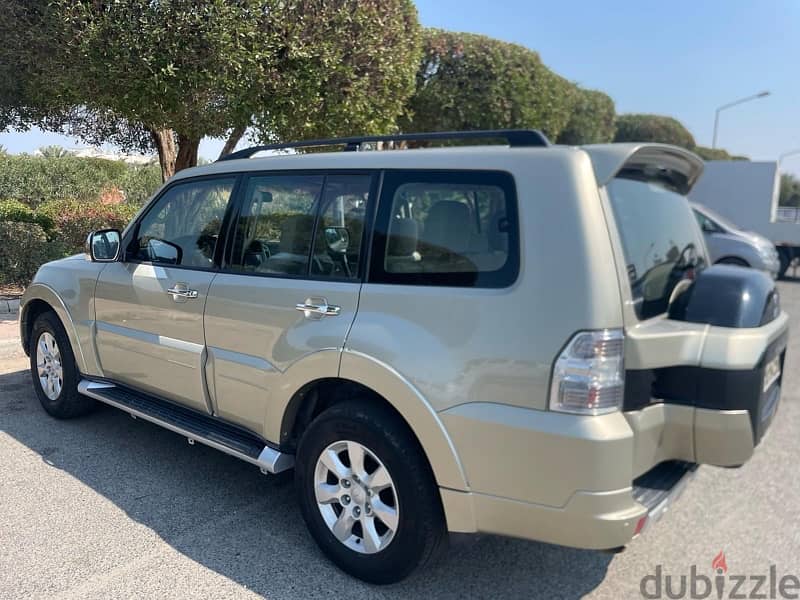 Mitsubishi Pajero 2015 1