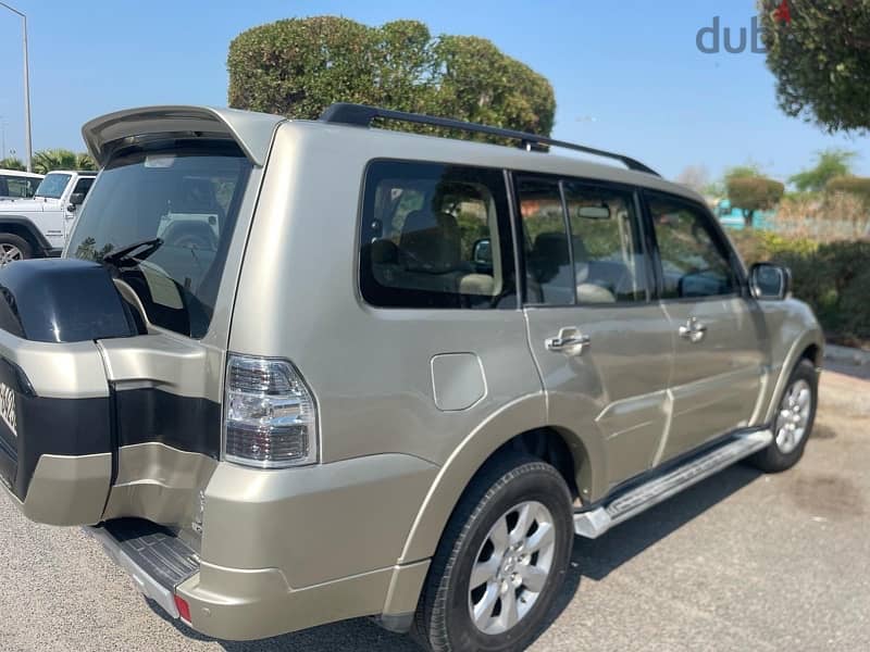 Mitsubishi Pajero 2015 2