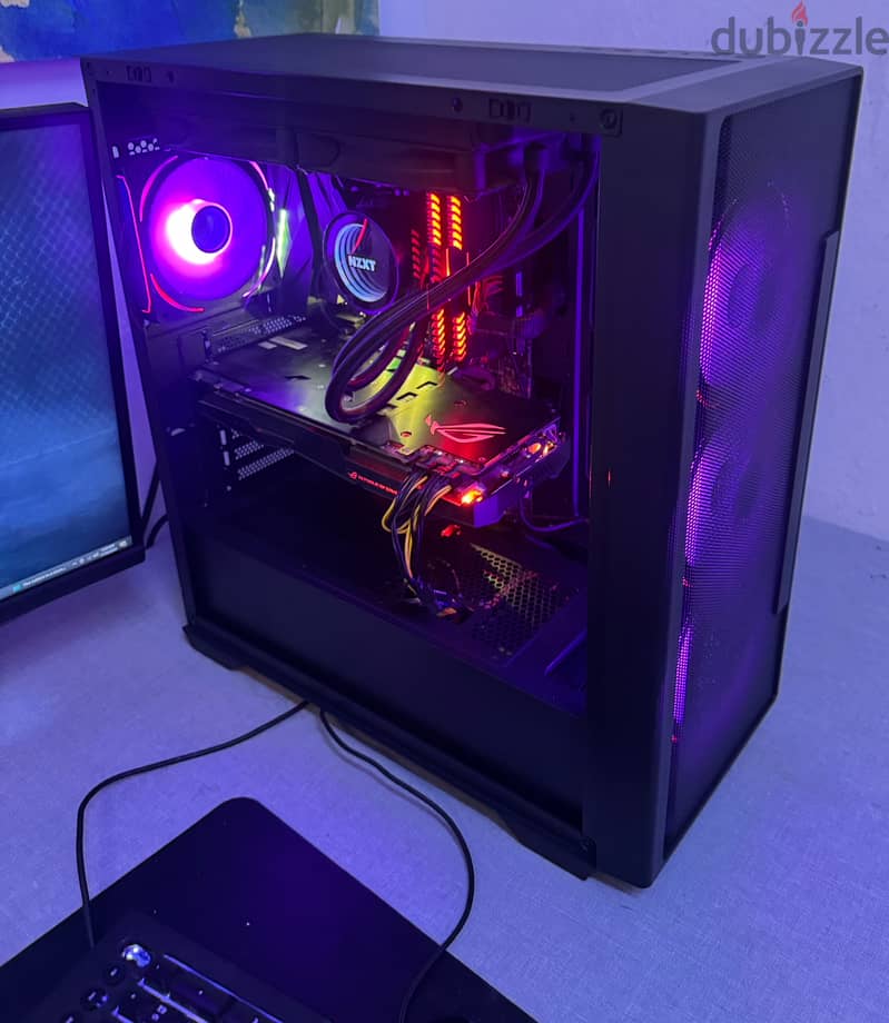 Asus Gaming pc i7-8700k /Gtx 8Gb graphics/16Gb ram ddr4 RGB only cpu 1