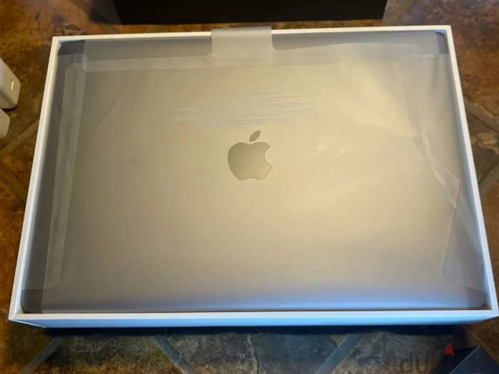 MacBook Air Laptop 0