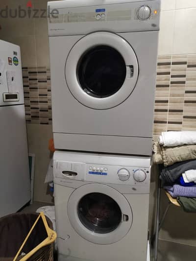 Frigidaire dryer نشافة و غسالة و نشافة فريجيدير بحالة ممتازة